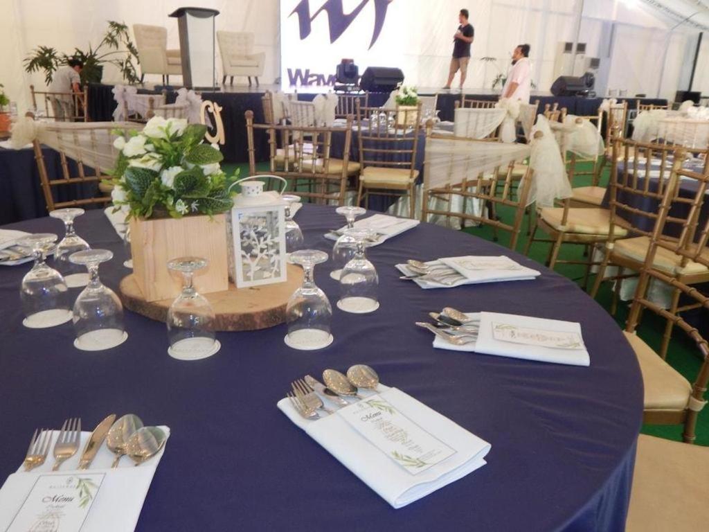 Whitewoods Convention And Leisure Hotel Silang Eksteriør billede